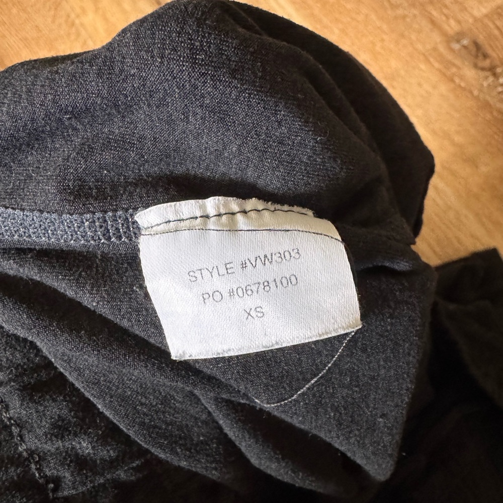 Vuori Black Performance VW303 Jogger Pants Size XS - Picture 4 of 4